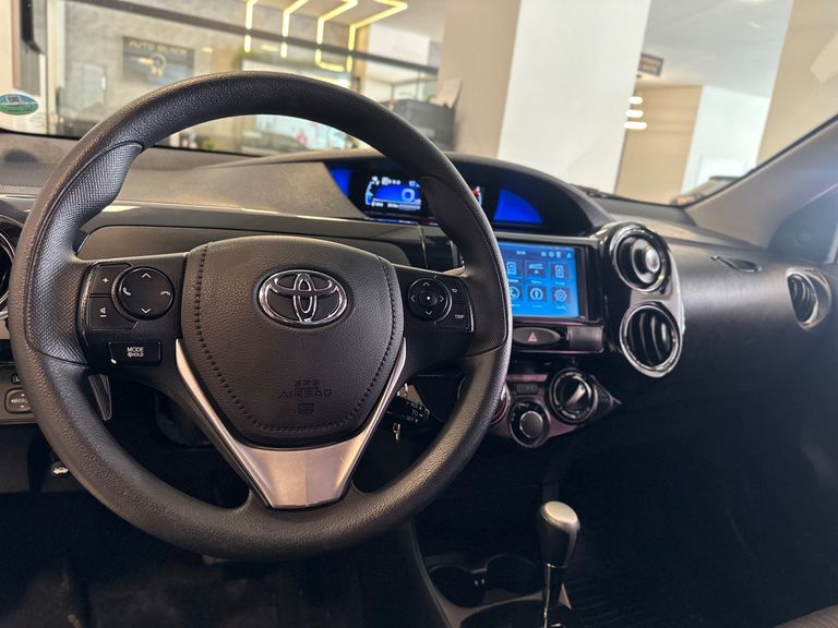 Toyota ETIOS XS Sedan 1.5 Flex 16V 4p Aut.