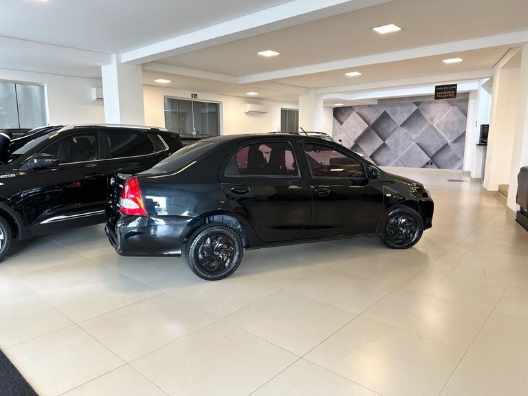 Toyota ETIOS XS Sedan 1.5 Flex 16V 4p Aut.