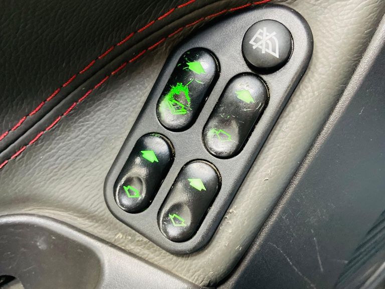 Ford Fiesta TRAIL 1.6 8V Flex 5p