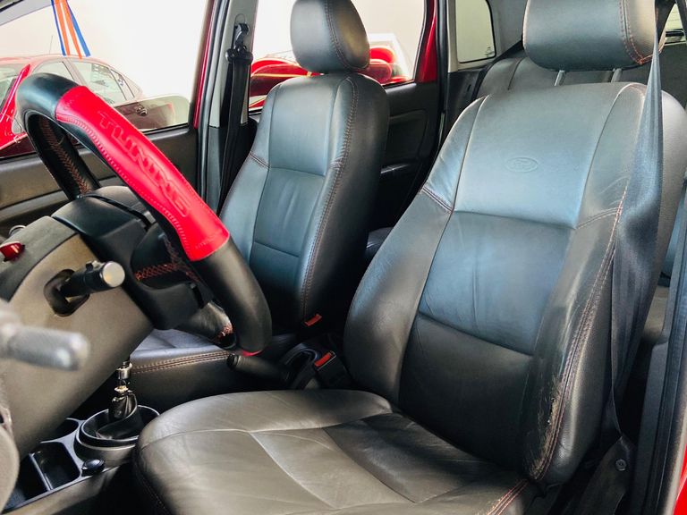 Ford Fiesta TRAIL 1.6 8V Flex 5p