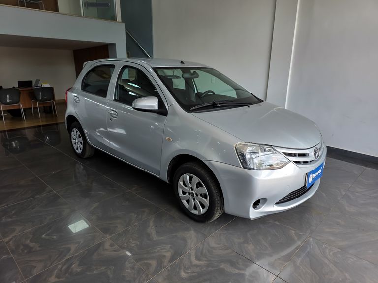 Toyota ETIOS X 1.3 Flex 16V 5p Mec.