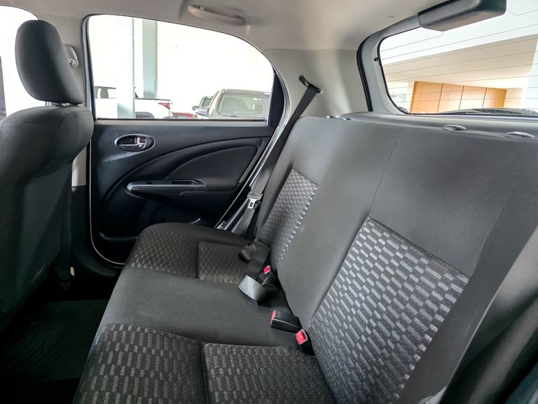 Toyota ETIOS X 1.3 Flex 16V 5p Mec.