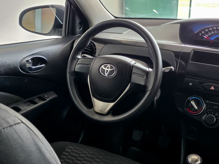 Toyota ETIOS X 1.3 Flex 16V 5p Mec.