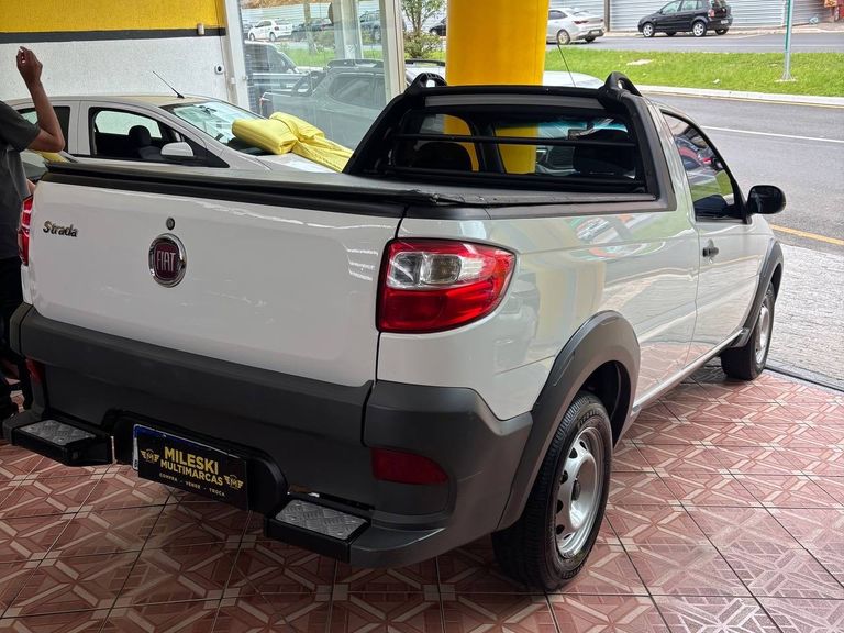 Fiat Strada Working HARD 1.4 Fire Flex 8V CS
