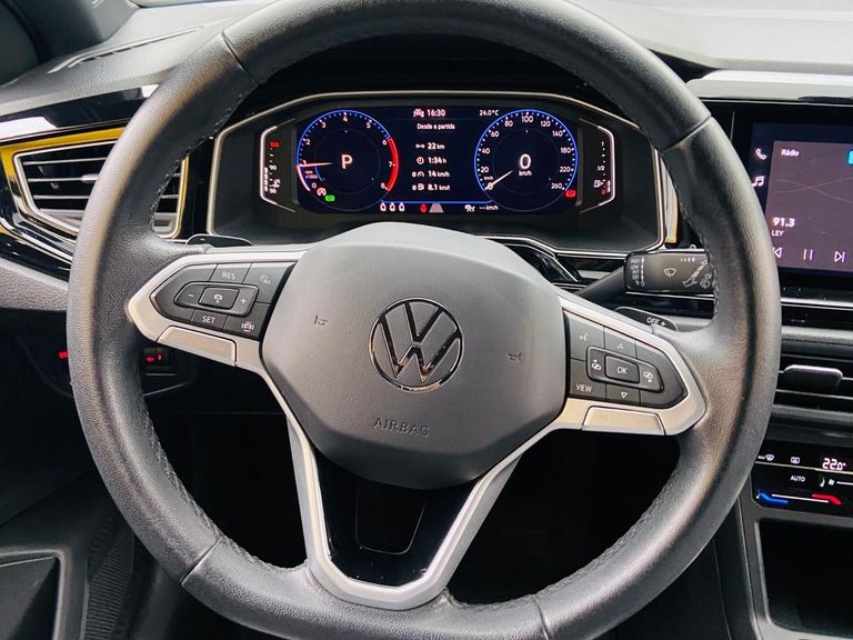 VolksWagen Nivus Highline 1.0 200 TSI Flex Aut.