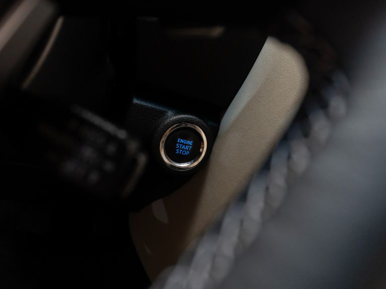 Toyota Hilux SW4 Diamond 2.8 TB 4x4 Die. Aut.