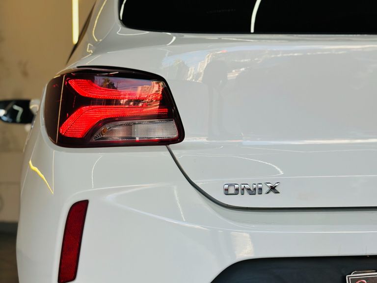 Chevrolet ONIX HATCH LT 1.0 12V Flex 5p Mec.