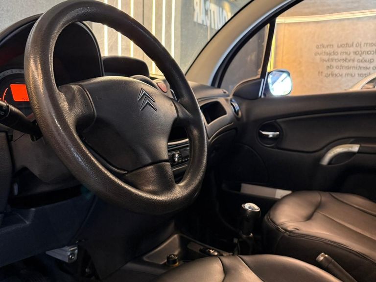 Citroën C3 GLX 1.4/ GLX Sonora 1.4 Flex 8V 5p