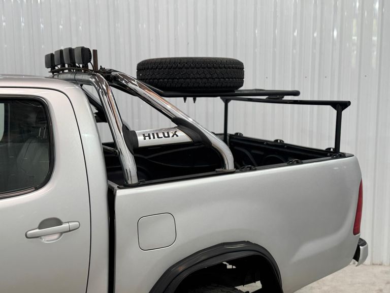 Toyota Hilux CD D4-D 4x4 2.5 16V 102cv TB Dies.