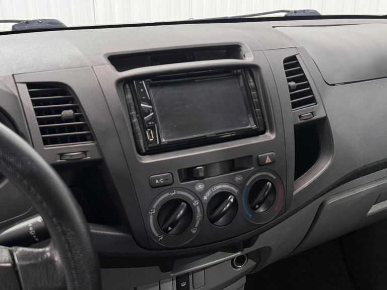Toyota Hilux CD D4-D 4x4 2.5 16V 102cv TB Dies.