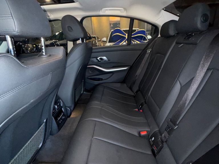 BMW 320iA Modern/Sport TB 2.0/A.Flex/GP 4p
