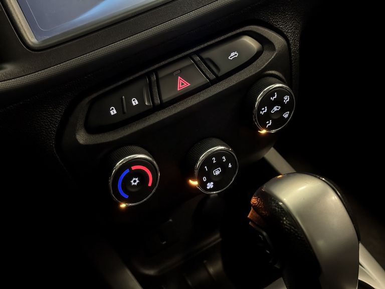 Chevrolet ONIX HATCH ACTIV 1.4 8V Flex 5P Aut.