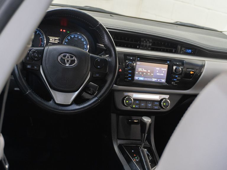 Toyota Corolla XEi 2.0 Flex 16V Aut.