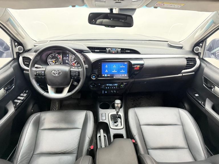 Toyota Hilux CD SRX 4x4 2.8 TDI 16V Diesel Aut.