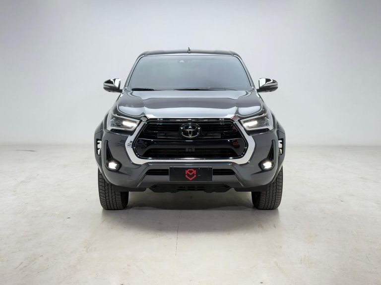 Toyota Hilux CD SRX 4x4 2.8 TDI 16V Diesel Aut.