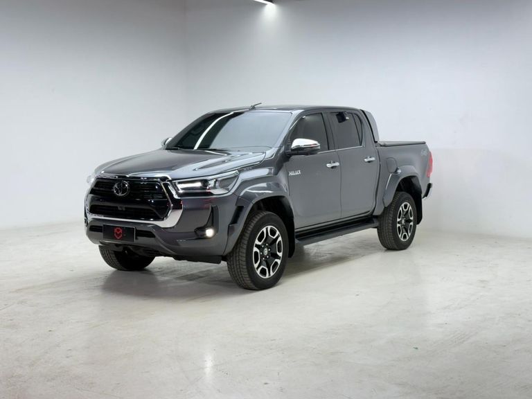 Toyota Hilux CD SRX 4x4 2.8 TDI 16V Diesel Aut.