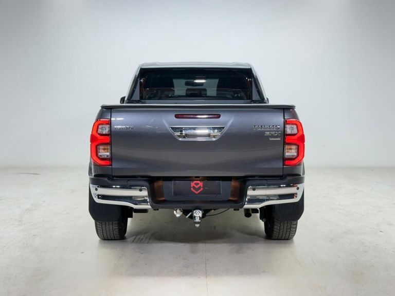 Toyota Hilux CD SRX 4x4 2.8 TDI 16V Diesel Aut.