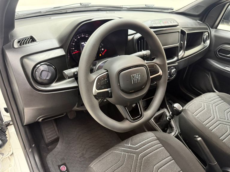 Fiat Strada Freedom 1.3 Flex 8V CD