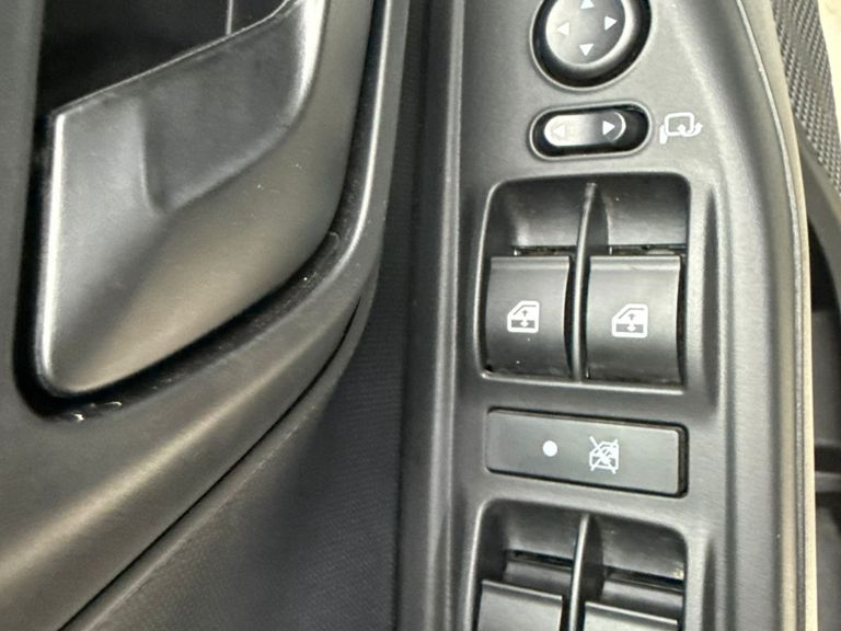 Fiat Strada Freedom 1.3 Flex 8V CD