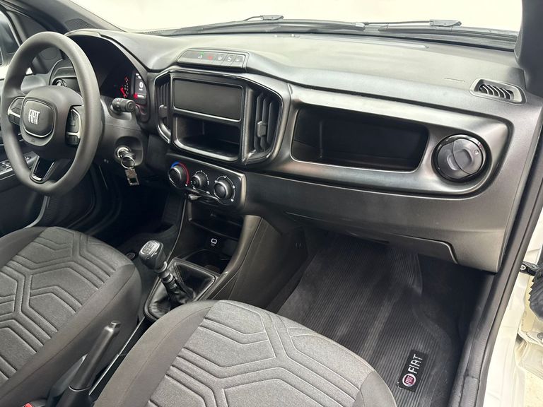 Fiat Strada Freedom 1.3 Flex 8V CD