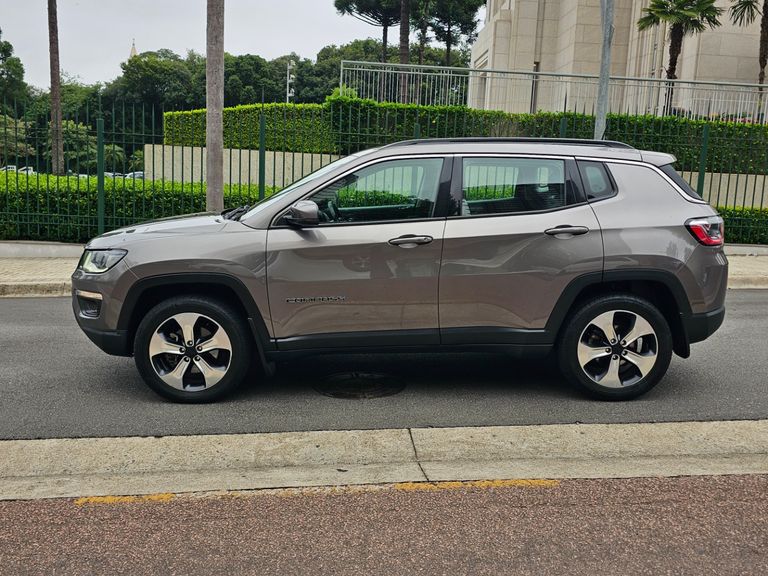 Jeep COMPASS LONGITUDE 2.0 4x4 Dies. 16V Aut.