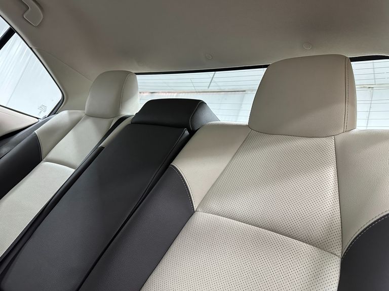 Toyota Corolla Altis Prem. 1.8 Aut. (Híbrido)