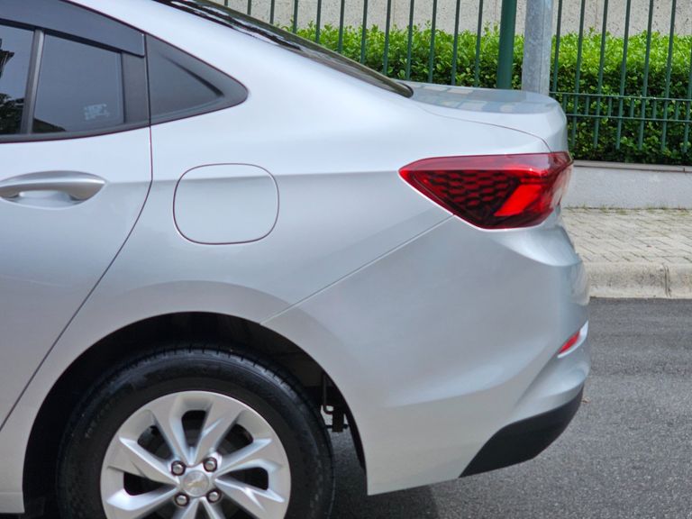 Chevrolet ONIX SEDAN Plus LT 1.0 12V Flex 4p Mec.