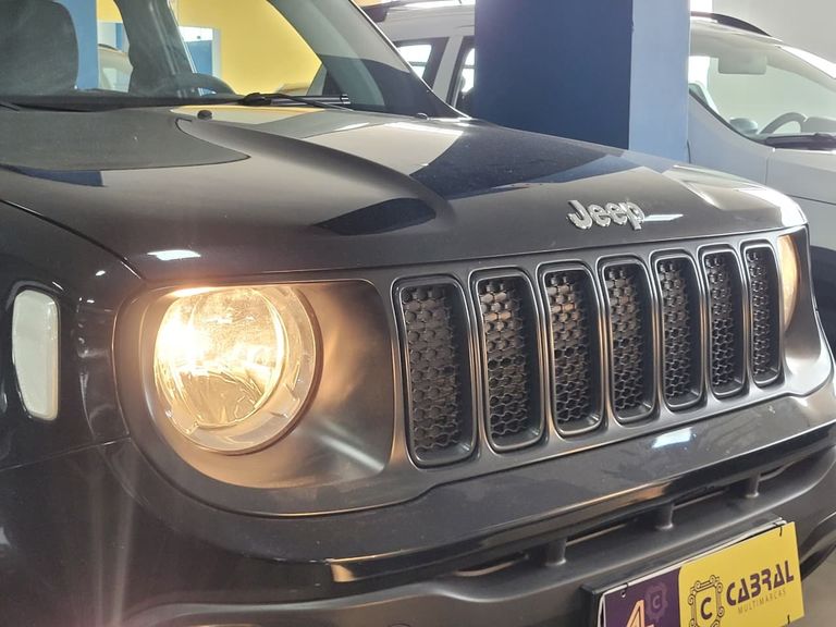 Jeep Renegade 1.8 4x2 Flex 16V Aut.