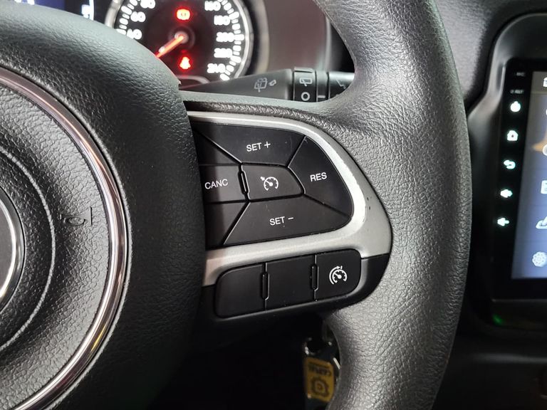 Jeep Renegade 1.8 4x2 Flex 16V Aut.