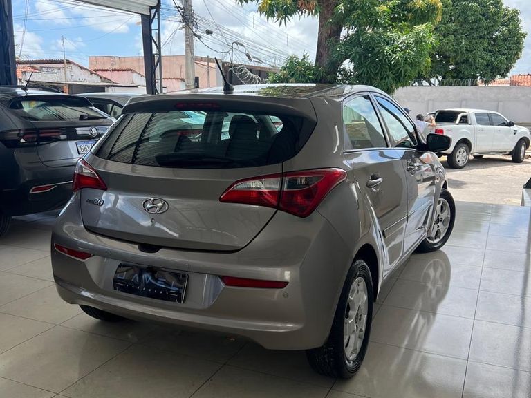 Hyundai HB20 Comf./C.Plus/C.Style 1.0 Flex 12V