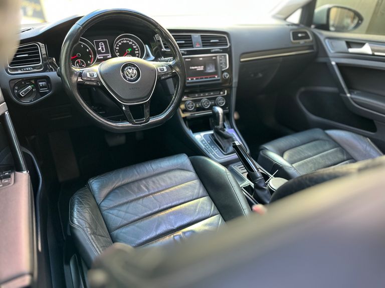 VolksWagen Golf Highline 1.4 TSI Total Flex Aut.