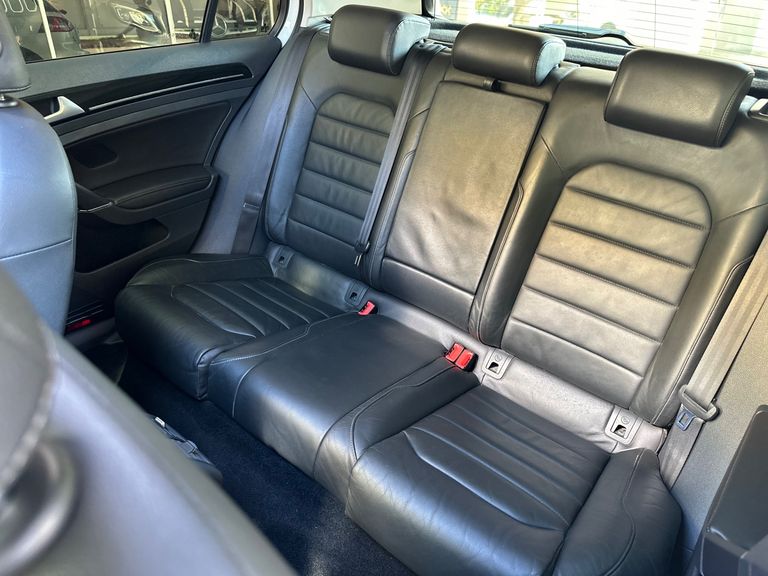 VolksWagen Golf Highline 1.4 TSI Total Flex Aut.