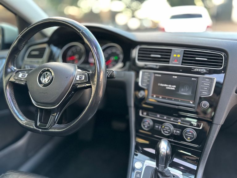 VolksWagen Golf Highline 1.4 TSI Total Flex Aut.