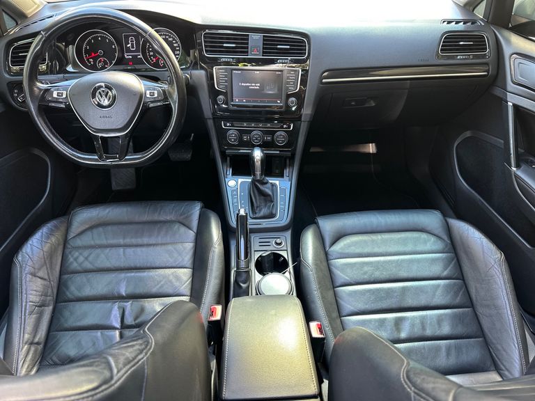 VolksWagen Golf Highline 1.4 TSI Total Flex Aut.