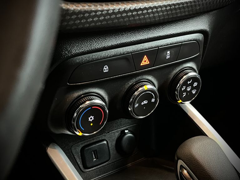 Chevrolet ONIX HATCH LTZ 1.0 12V TB Flex 5p Aut.