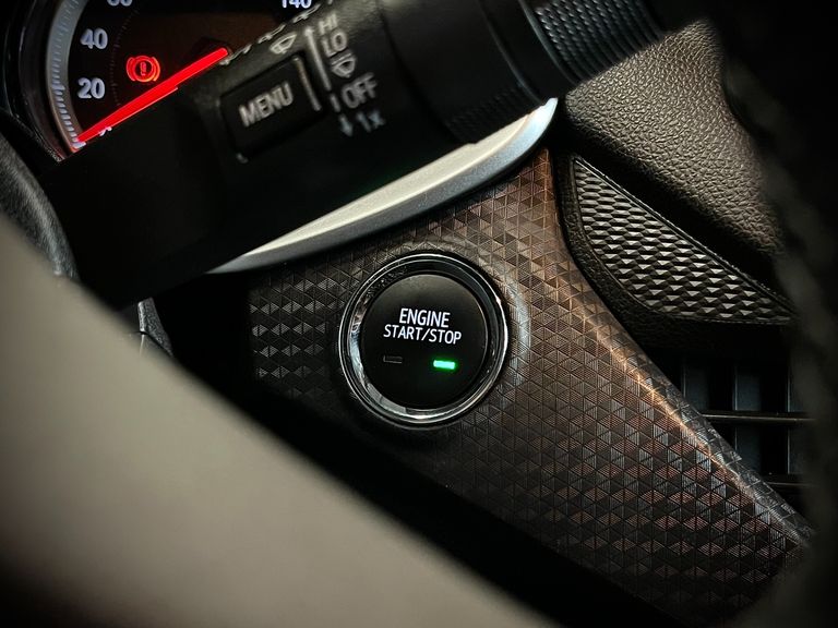 Chevrolet ONIX HATCH LTZ 1.0 12V TB Flex 5p Aut.