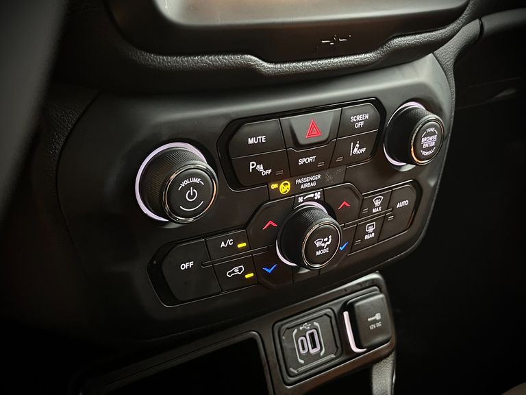 Jeep Renegade Long. T270 1.3 TB 4x2 Flex Aut.