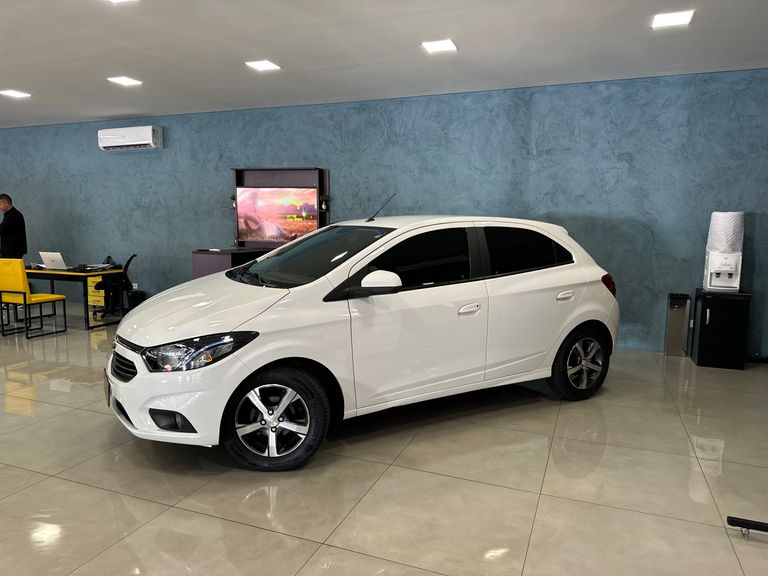 Chevrolet ONIX HATCH LTZ 1.4 8V FlexPower 5p Aut.