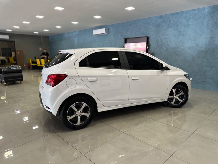 Chevrolet ONIX HATCH LTZ 1.4 8V FlexPower 5p Aut.