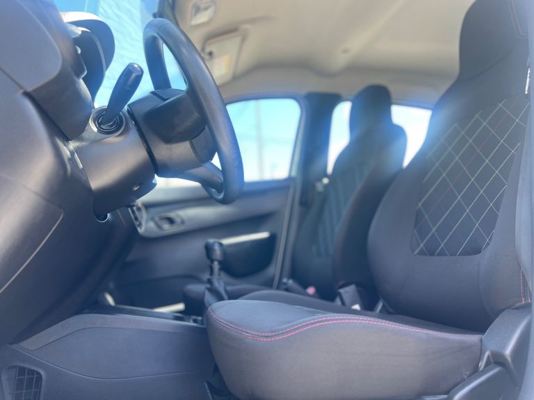 Renault KWID Zen 1.0 Flex 12V 5p Mec.