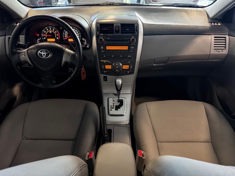Toyota Corolla XEi 2.0 Flex 16V Aut.
