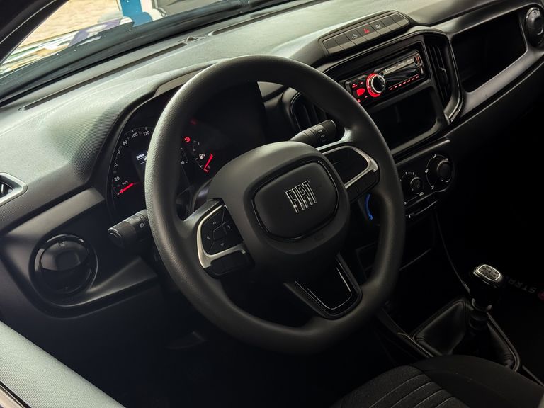 Fiat Strada Freedom 1.3 Flex 8V  CS Plus