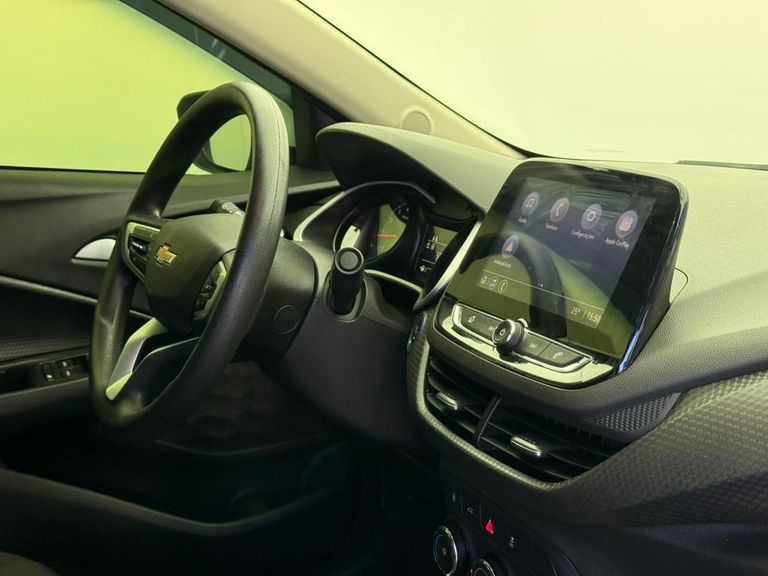 Chevrolet ONIX SEDAN Plus LT 1.0 12V Flex 4p Mec.