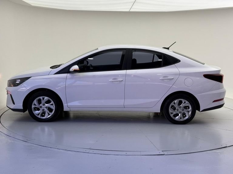 Hyundai HB20S Comfort Plus 1.0 Flex 12V Mec.