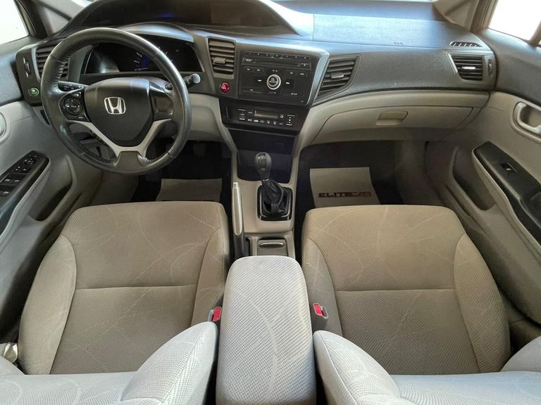 Honda Civic Sedan LXS 1.8/1.8 Flex 16V Mec. 4p