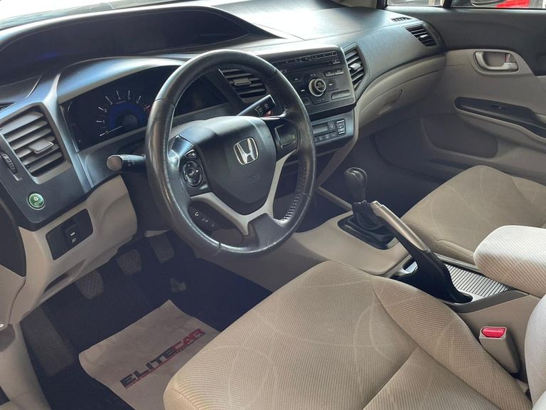 Honda Civic Sedan LXS 1.8/1.8 Flex 16V Mec. 4p