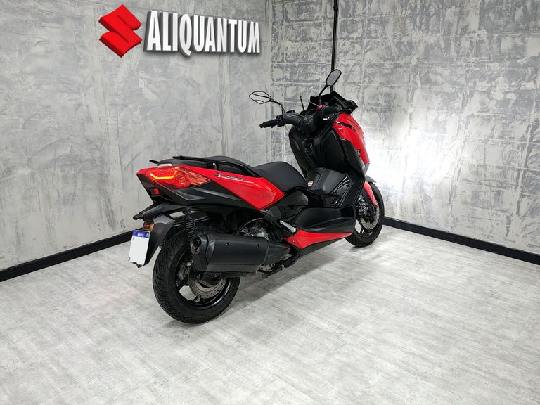 YAMAHA XMAX 250 ABS