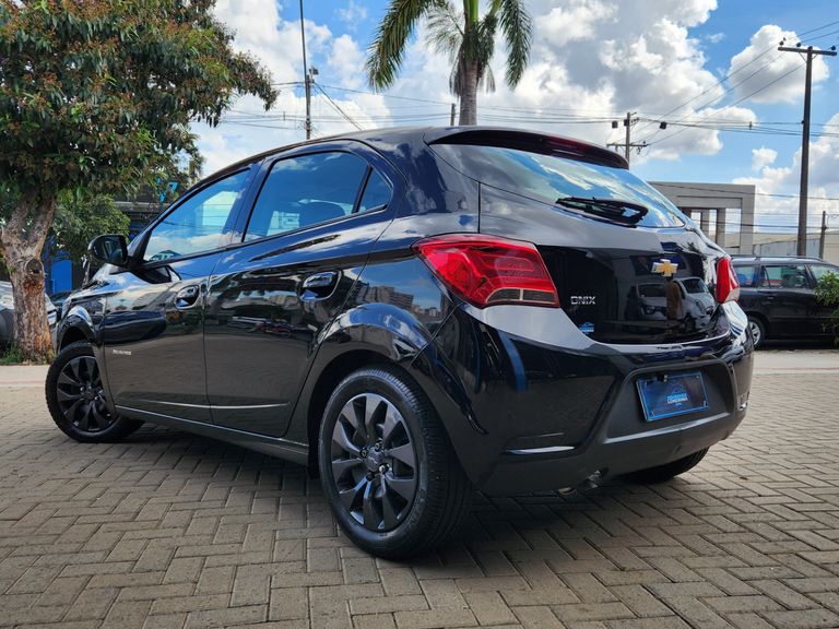Chevrolet ONIX HATCH ADVANTAGE 1.4 8V Flex 5p Aut.
