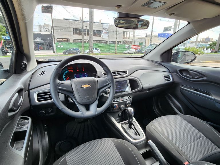 Chevrolet ONIX HATCH ADVANTAGE 1.4 8V Flex 5p Aut.