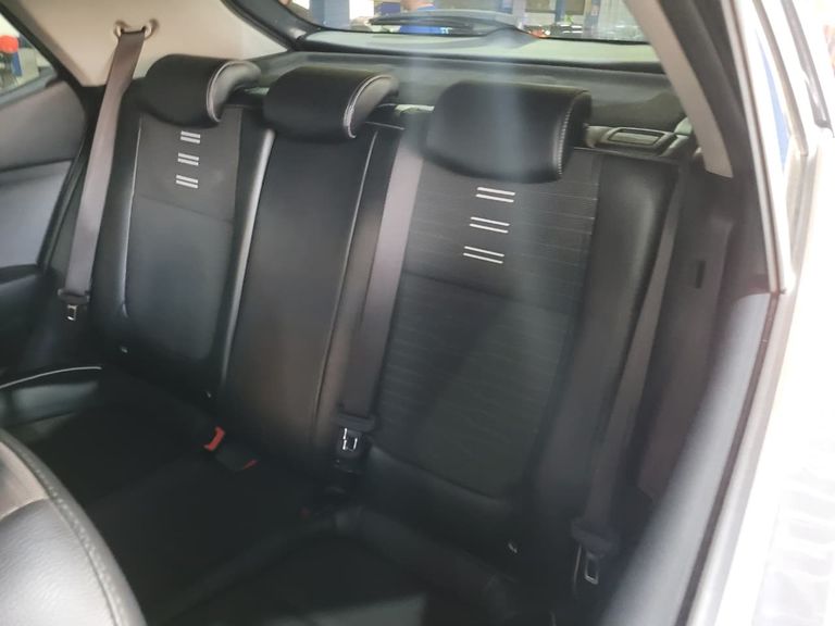 Kia Motors STONIC SX 1.0 TB Aut. (Híbrido)